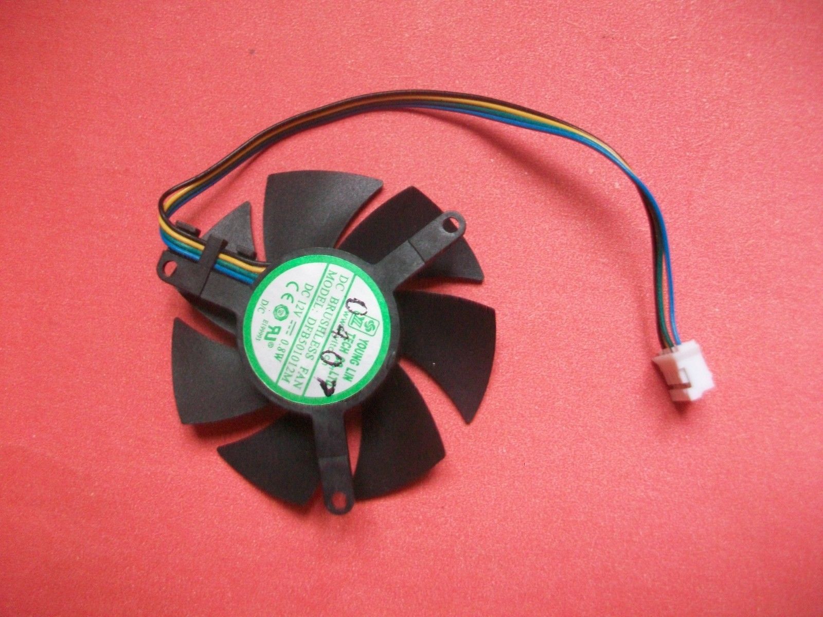 YOUNG LIN DFB501012M graphics card cooling fan DC 12 0.8W FAN
