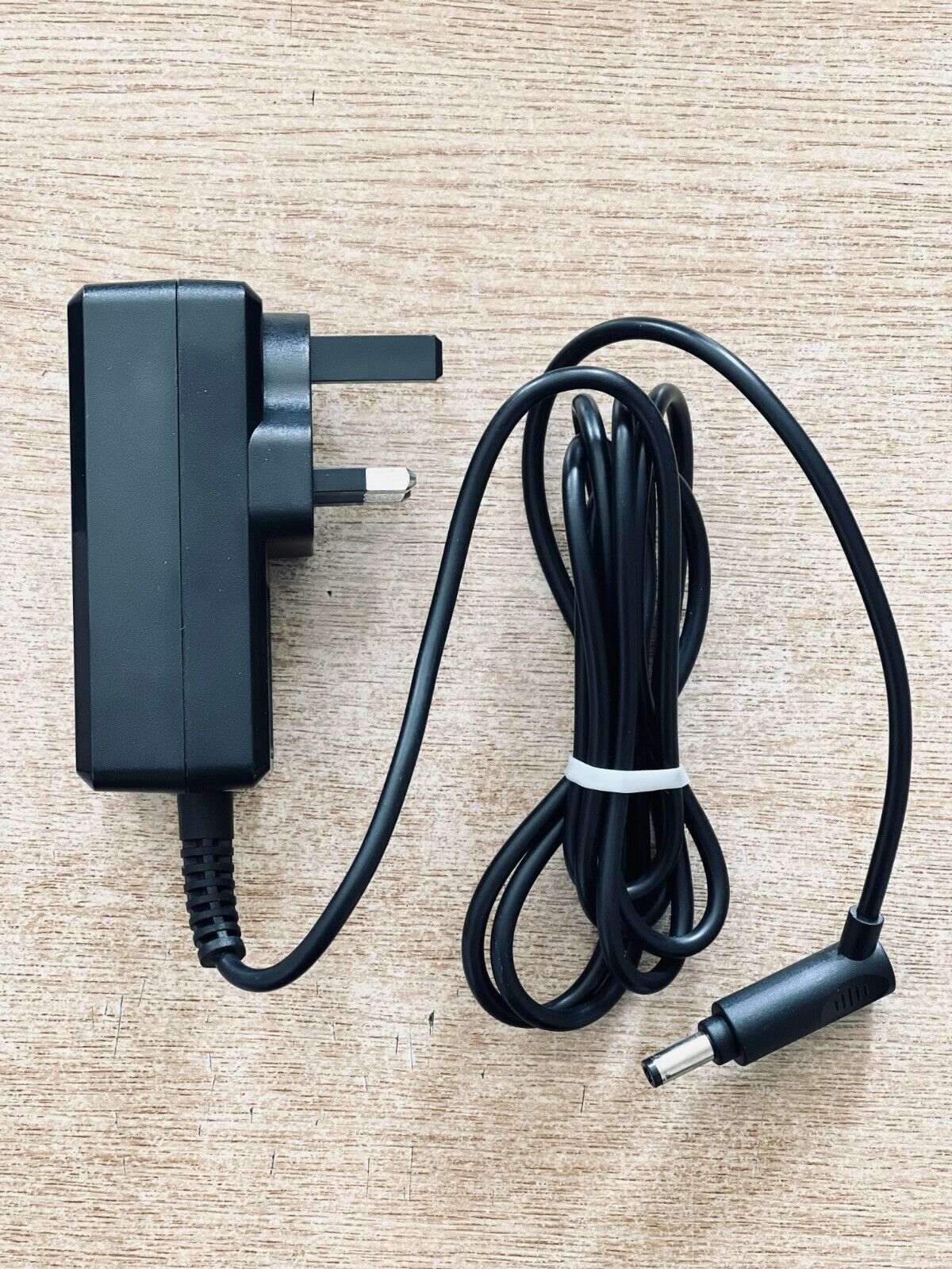 18V AC Power Adapter compatible with Bose SoundDock Digital Music System Speaker Compatible Brand F